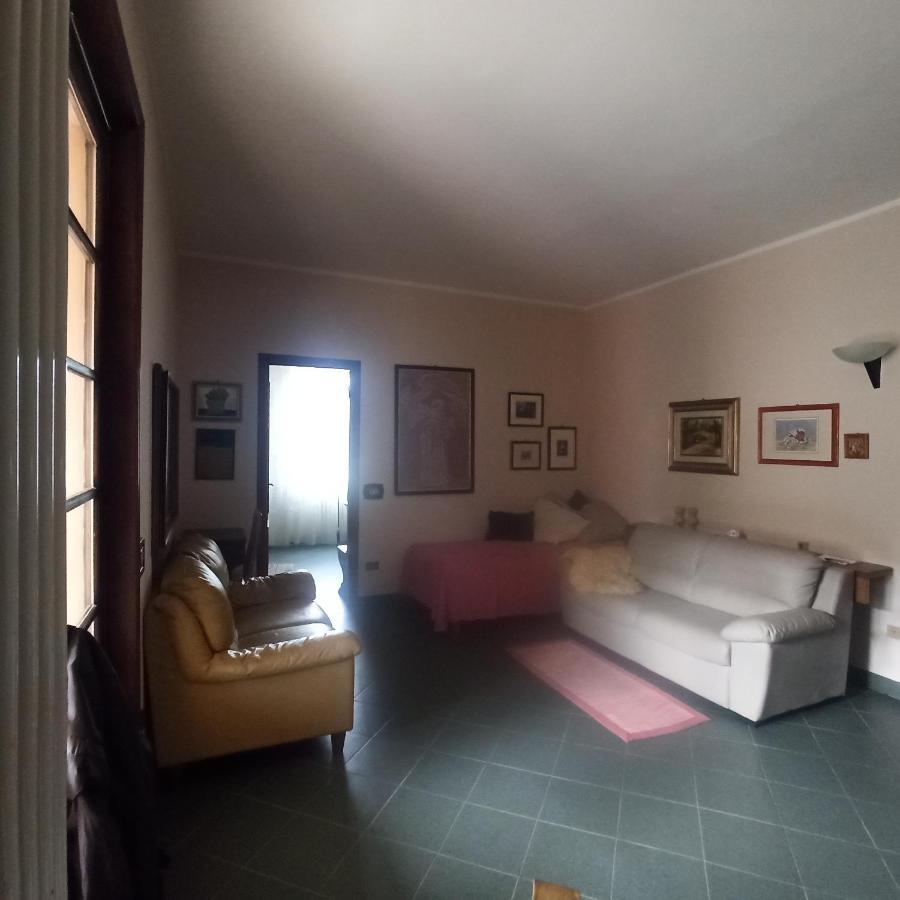 הוילה Felino Casa Vincenzo 130 Mq Con Portico Ed Ingresso Esclusivo Dal Giardino מראה חיצוני תמונה