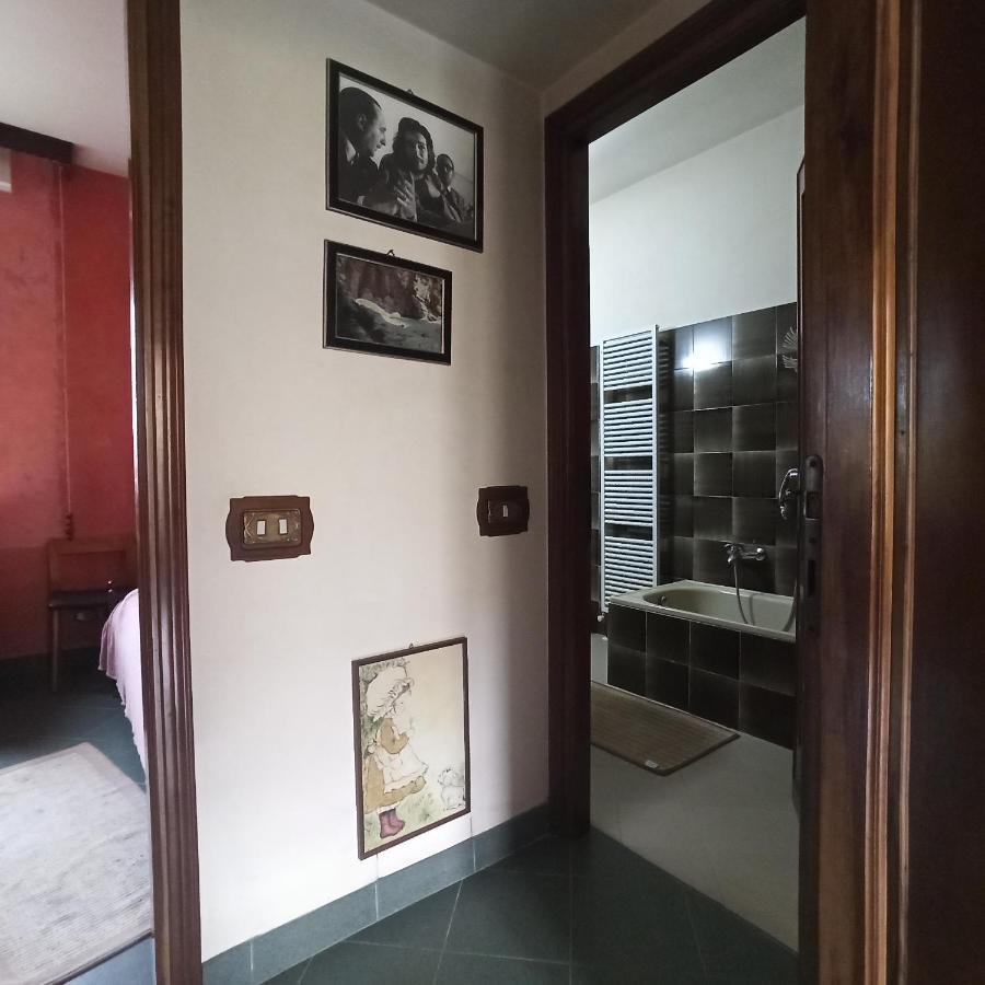 הוילה Felino Casa Vincenzo 130 Mq Con Portico Ed Ingresso Esclusivo Dal Giardino מראה חיצוני תמונה